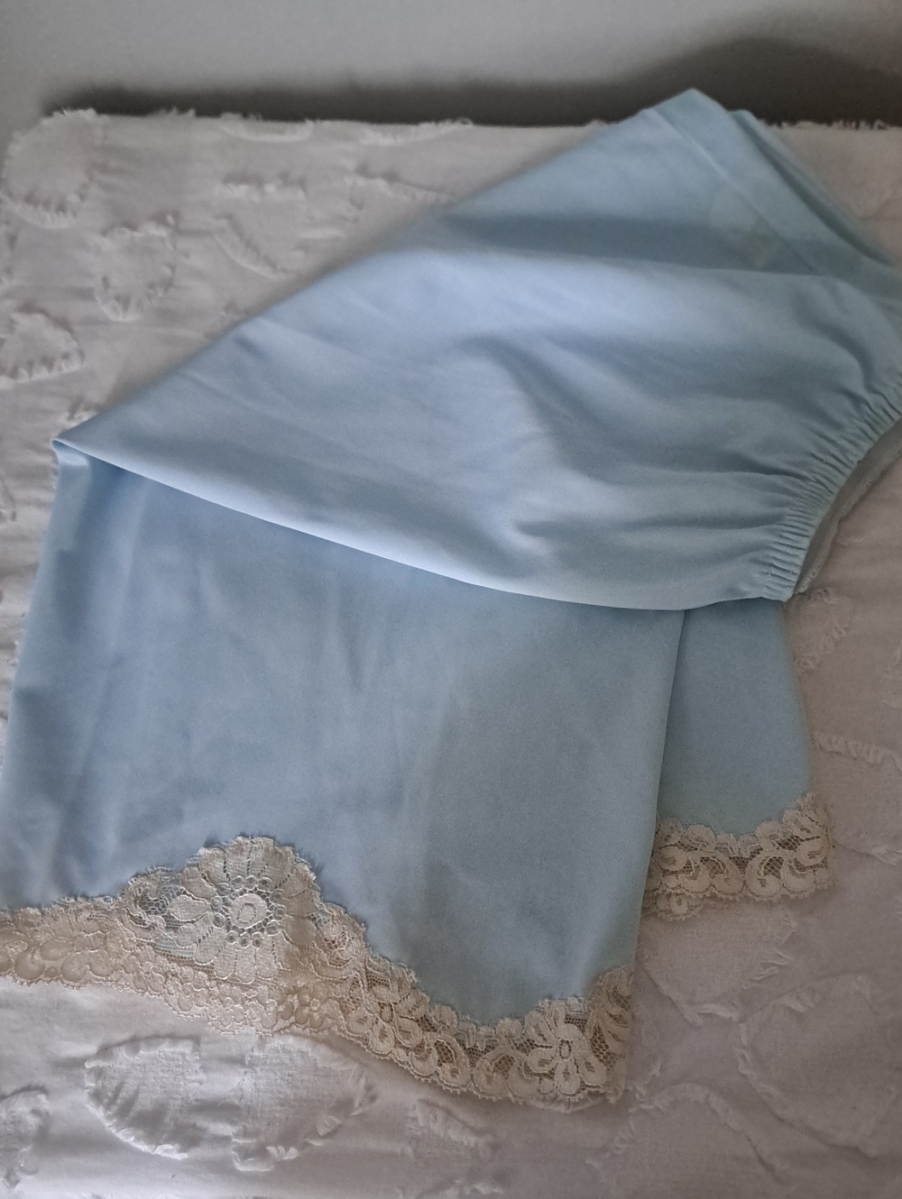 VTG CARESSE Pale Blue Lace-Trim Half Slip short nylon pin up chic glam S/M - Picture 7 of 8
